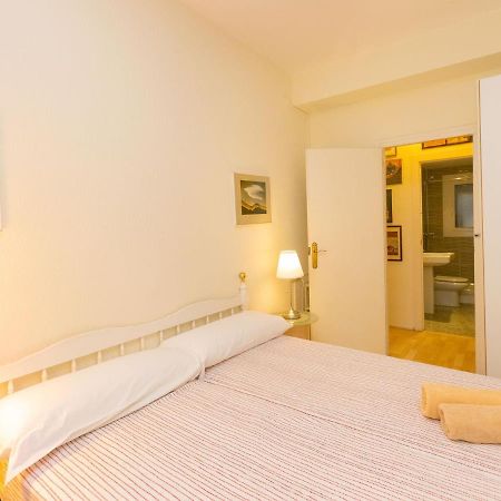 Apartment Eixample Dret Corsega Roger Lluria By Interhome バルセロナ エクステリア 写真