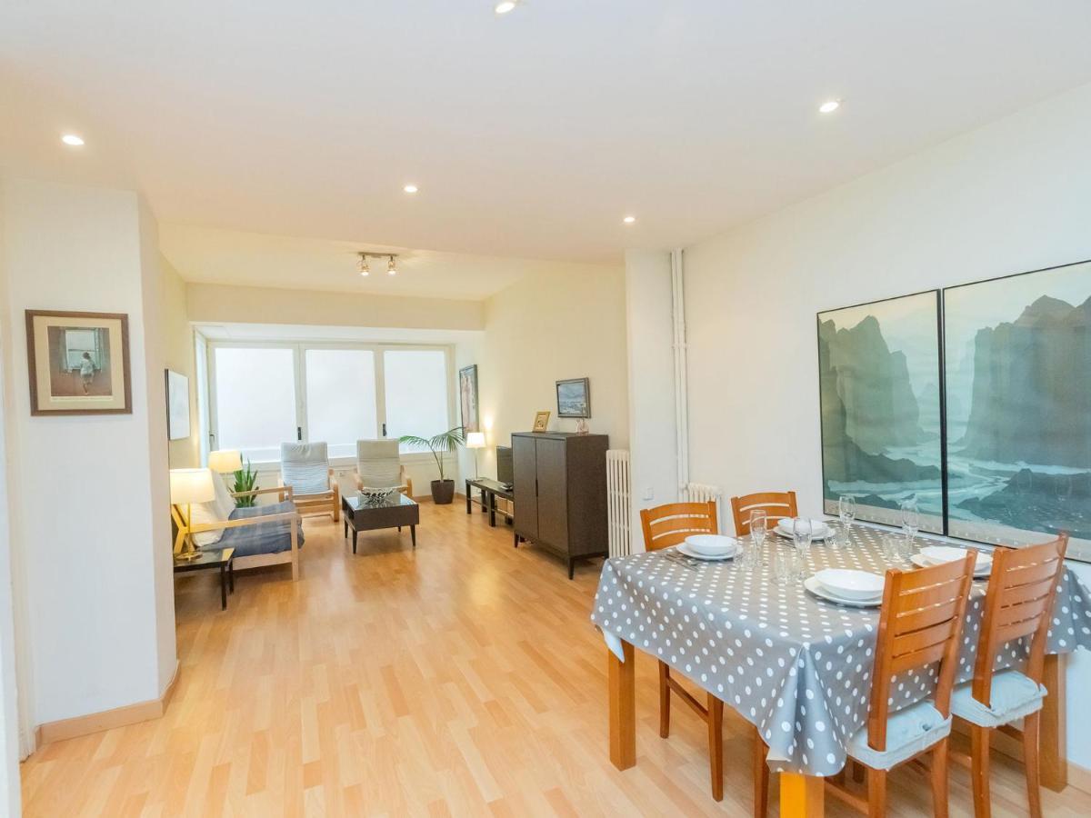Apartment Eixample Dret Corsega Roger Lluria By Interhome バルセロナ エクステリア 写真