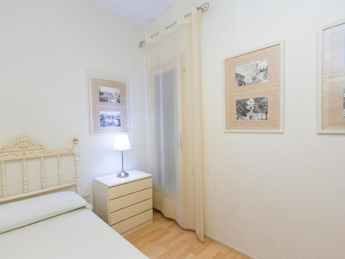 Apartment Eixample Dret Corsega Roger Lluria By Interhome バルセロナ エクステリア 写真