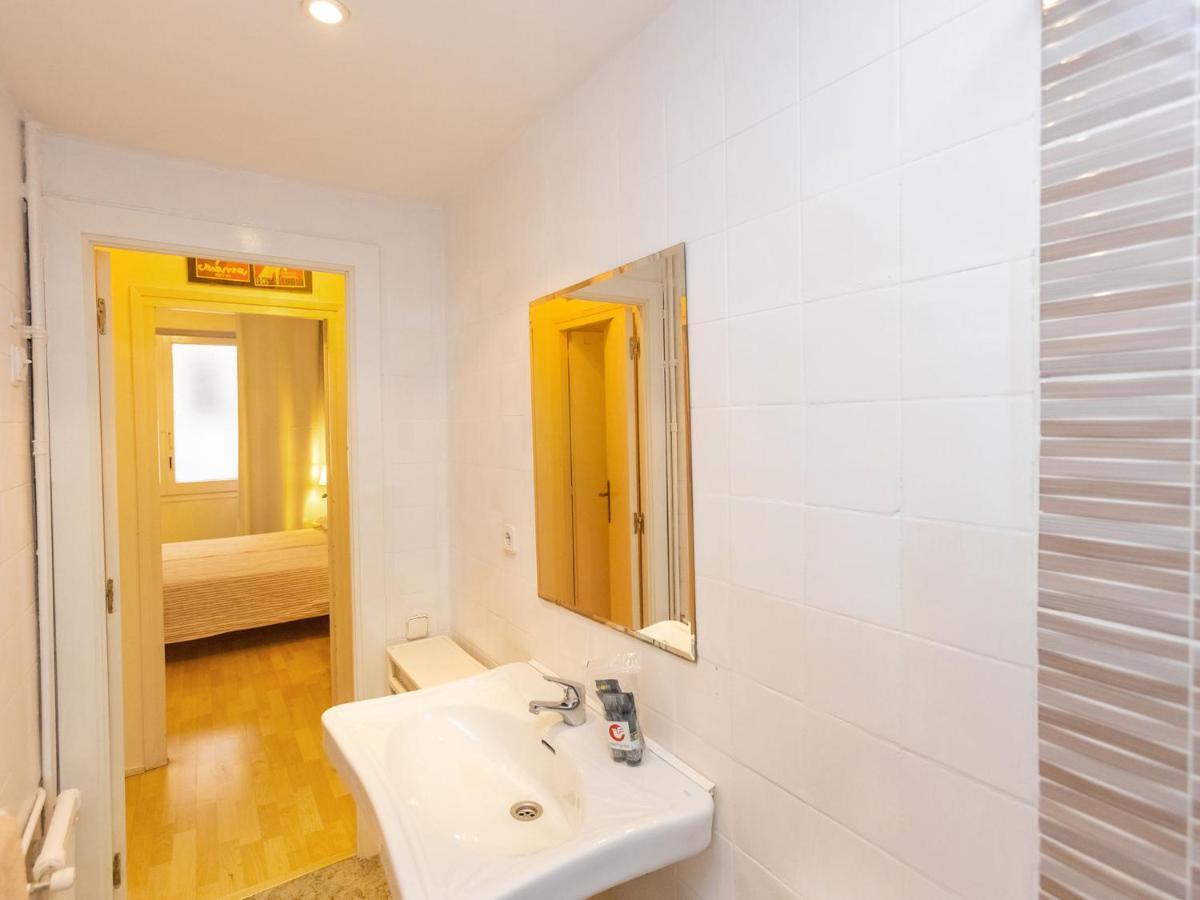 Apartment Eixample Dret Corsega Roger Lluria By Interhome バルセロナ エクステリア 写真